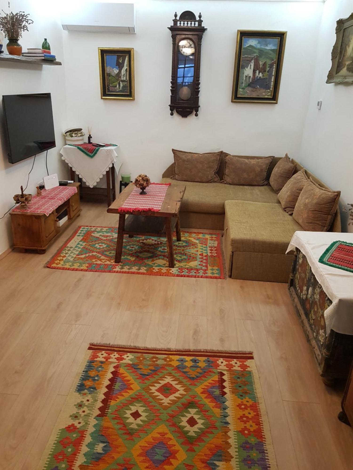 Apartment Joobarat Vendeghaz Siklos